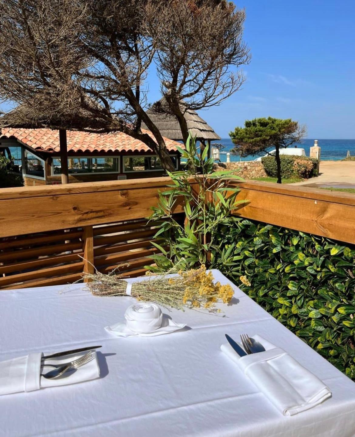 Hotel Lilium Maris Tizzano Bagian luar foto